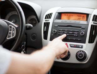 Các sản phẩm nào hay quảng cáo trên radio?